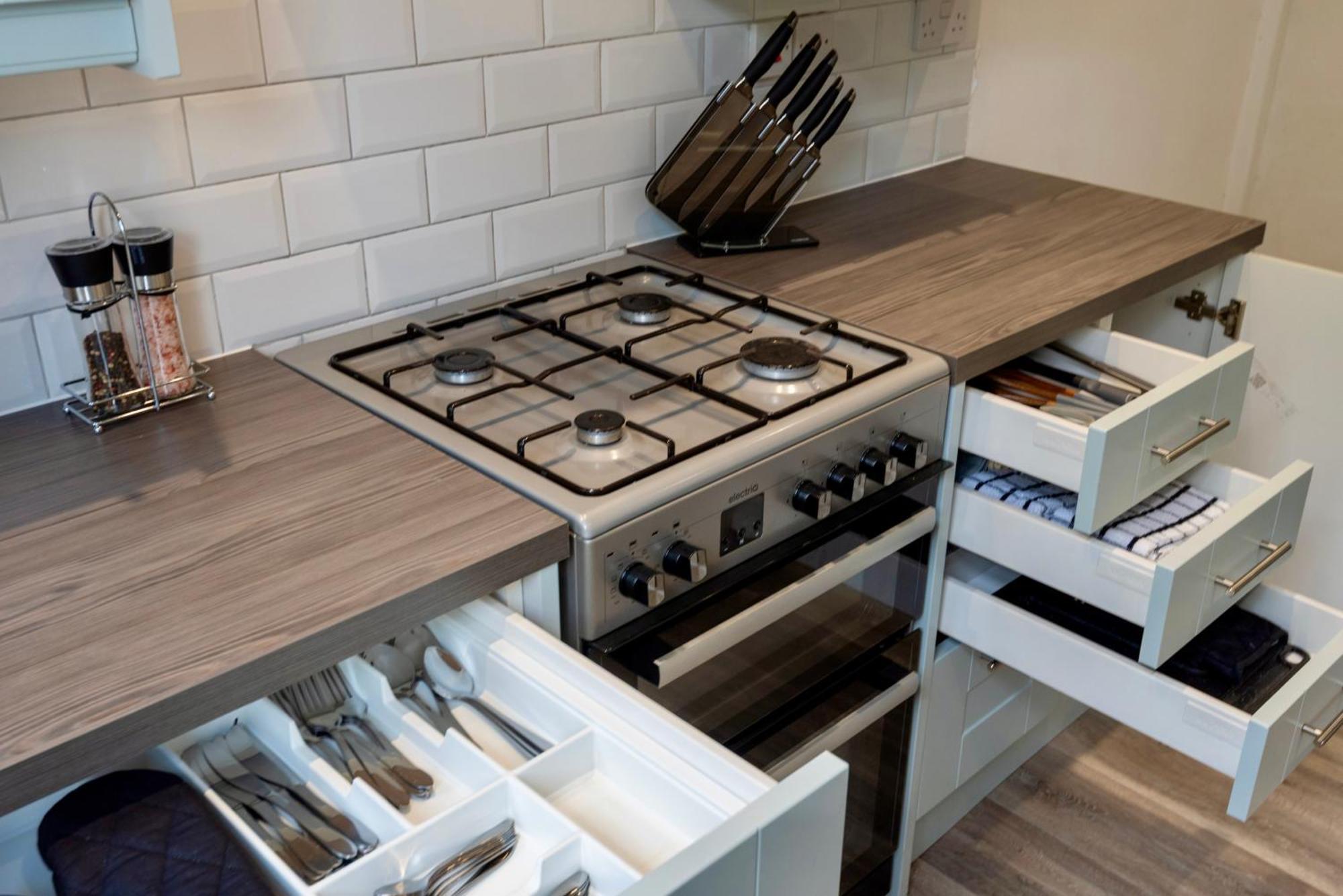 Double Room In Refurbished 5 Bed Home With Wifi And Tv BW Room 4 Solihull Kültér fotó